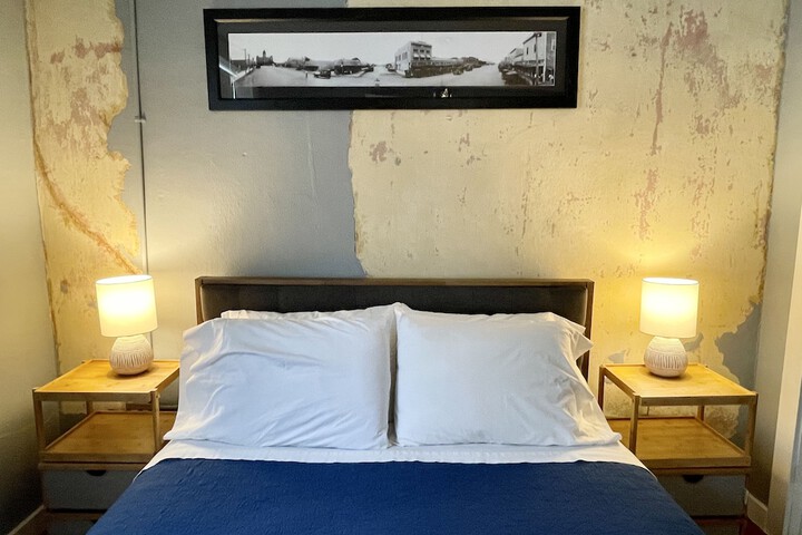 The Lincoln Marfa