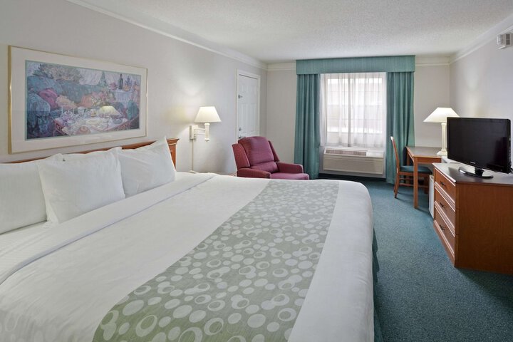 Room 18 of 24
