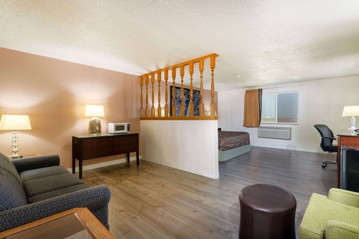 Room 36 of 52