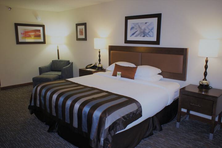 Room 9 of 47