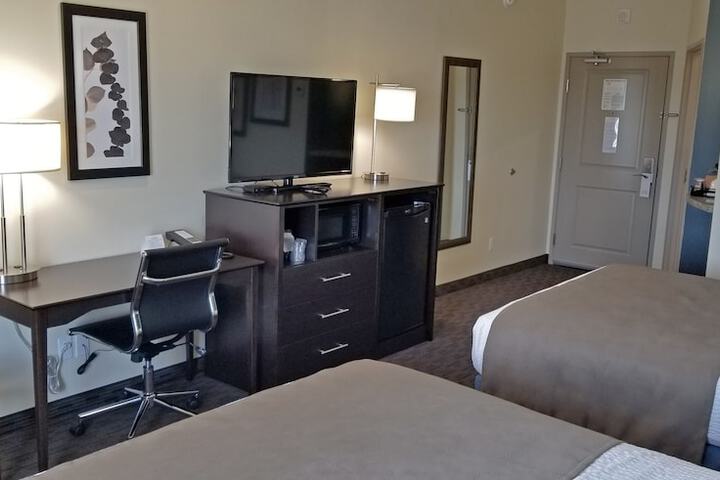 Room 18 of 38