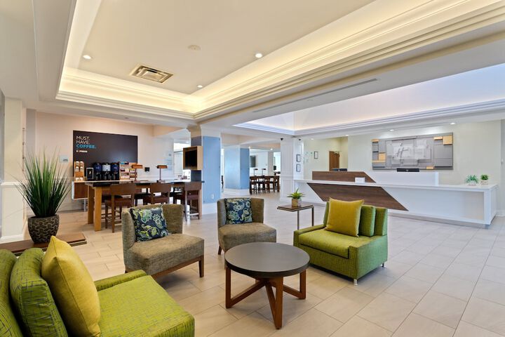 Hotel 6 of 56