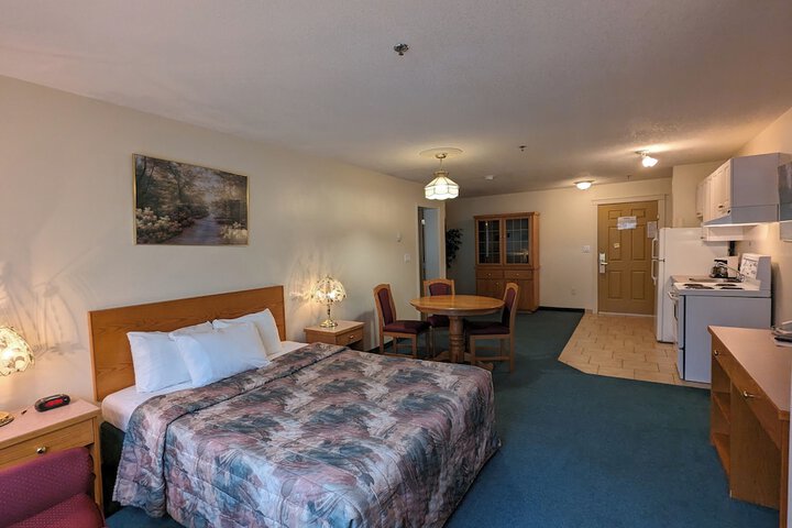 Room 32 of 82