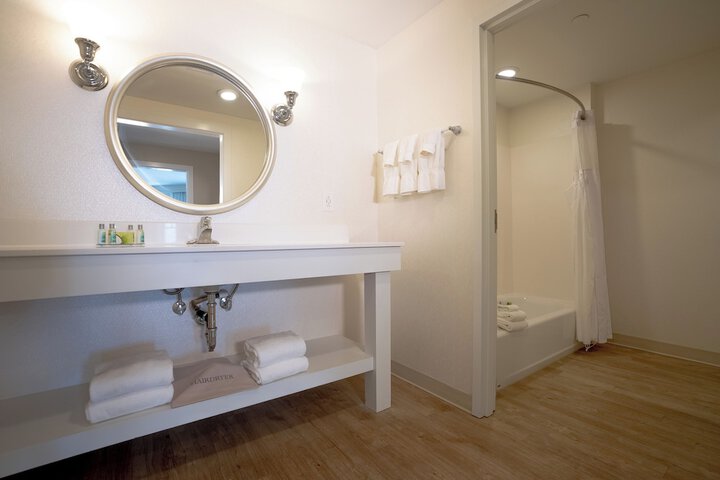Cedar Points Hotel Breakers