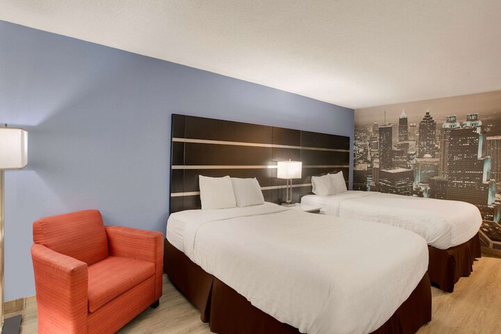 Room 44 of 67