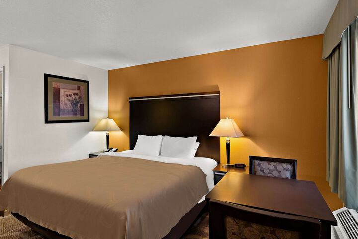 Room 21 of 29
