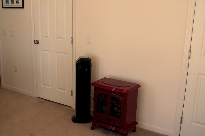 Room 24 of 27