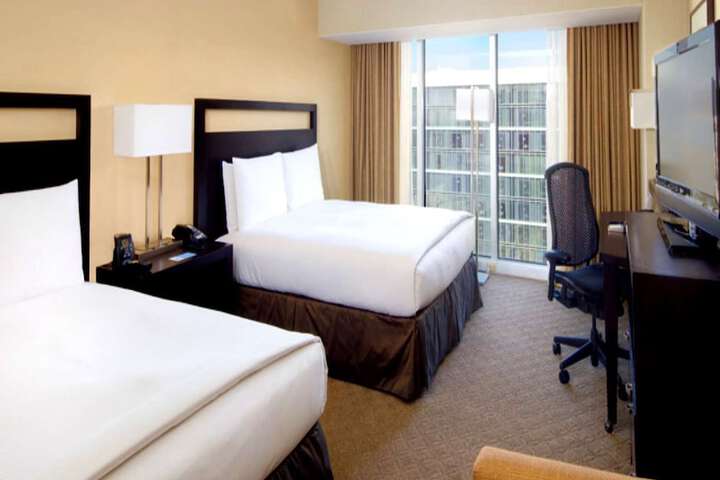 Room 20 of 100