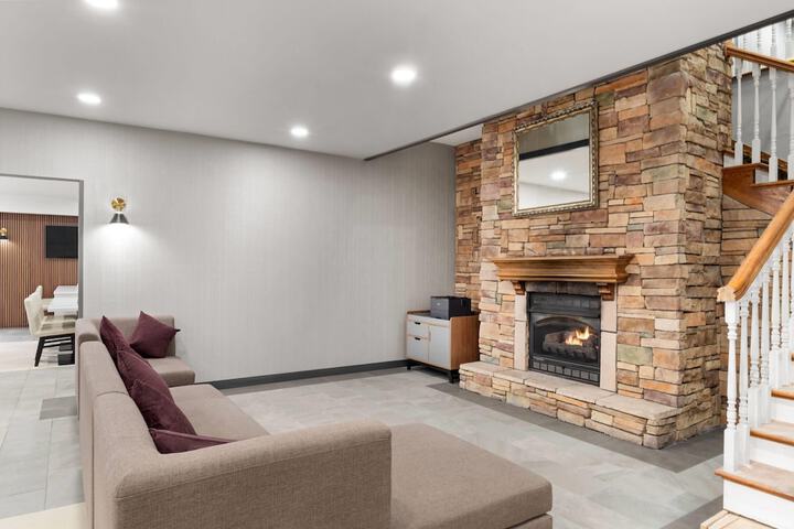 Wingate Suites by Wyndham Mansfield