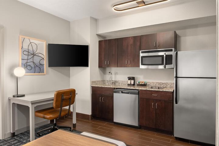 Homewood Suites by Hilton Columbus / Polaris OH
