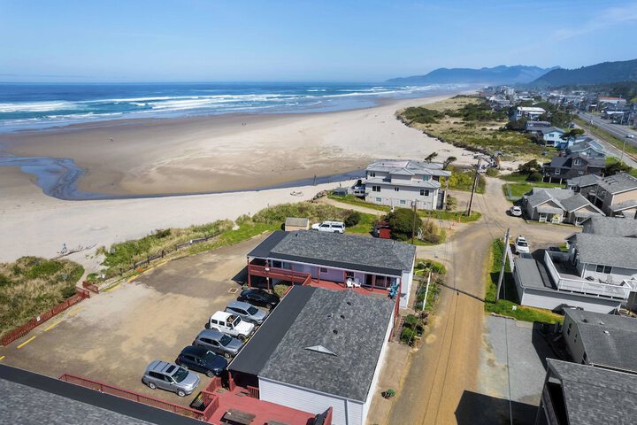 Rockaway Beach Vacation Rental: Pets Welcome!