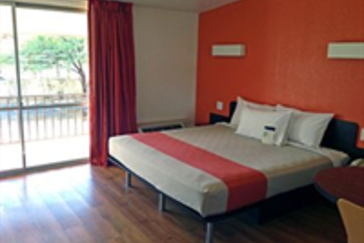 MOTEL 6 TUCSON AIRPORT