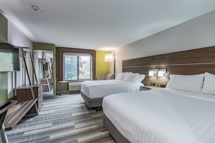 Holiday Inn Express Hotel & Suites South Bend by IHG