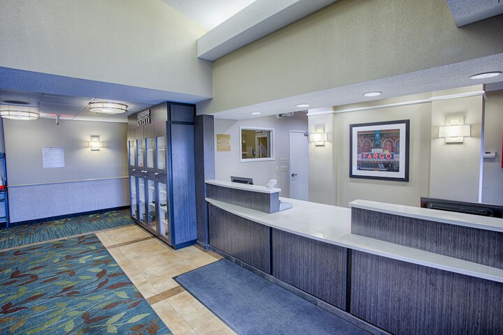 Hotel 8 of 74