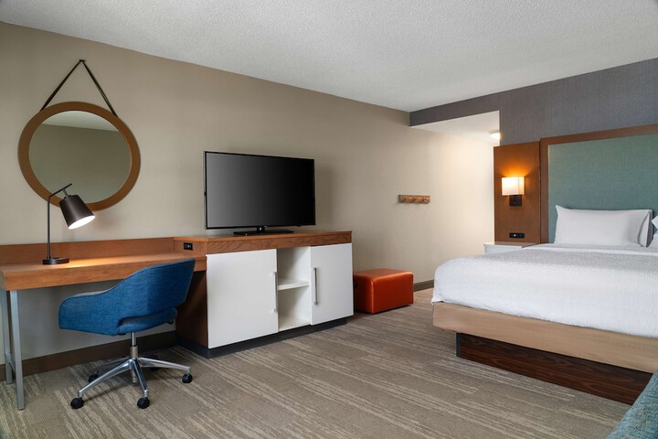 Room 28 of 59
