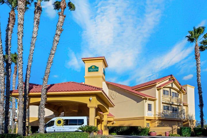 Hotel 3 of 29