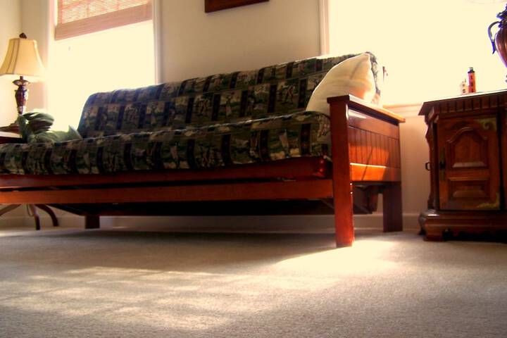 Room 7 of 27