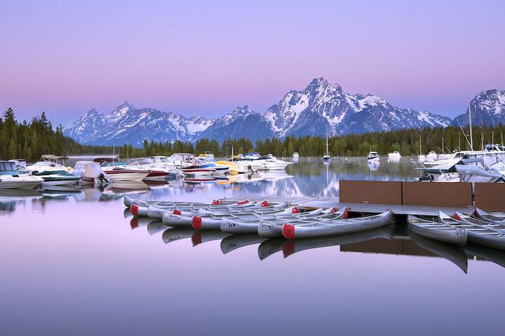 Headwaters Lodge & Cabins at Flagg Ranch