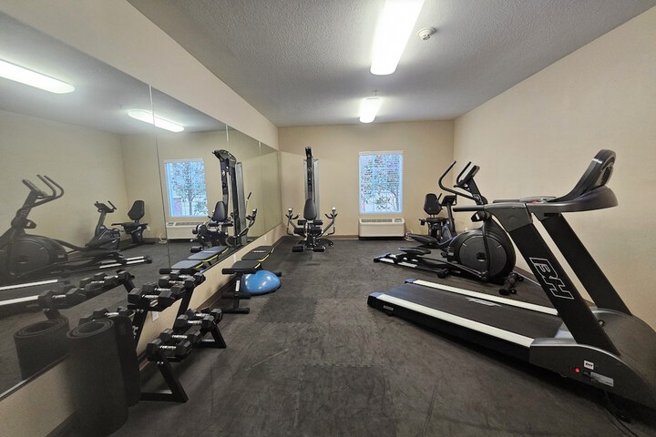 Heritage Place Hotel & Suites