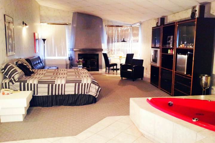 Room 15 of 41