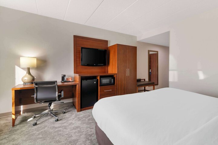 Room 15 of 26