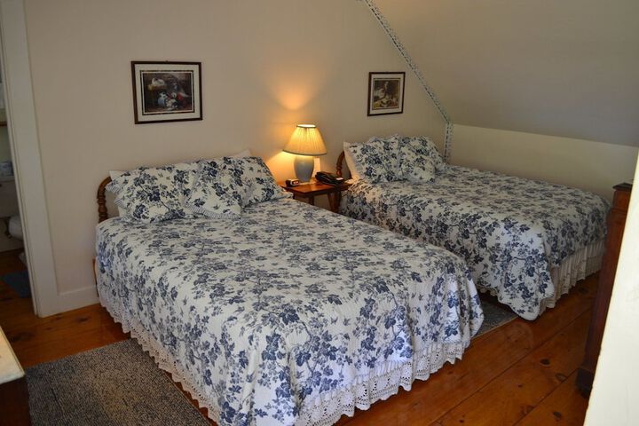 Room 41 of 108