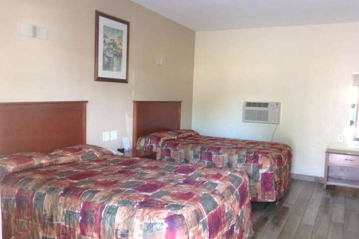 Room 5 of 25