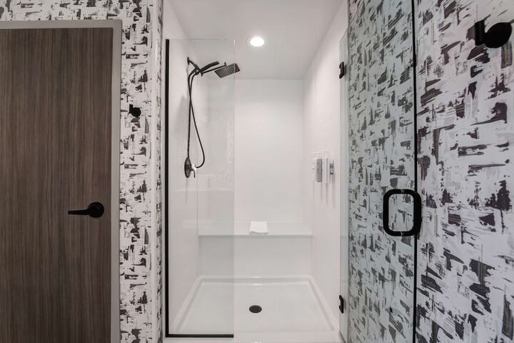 Home2 Suites by Hilton Anderson Downtown