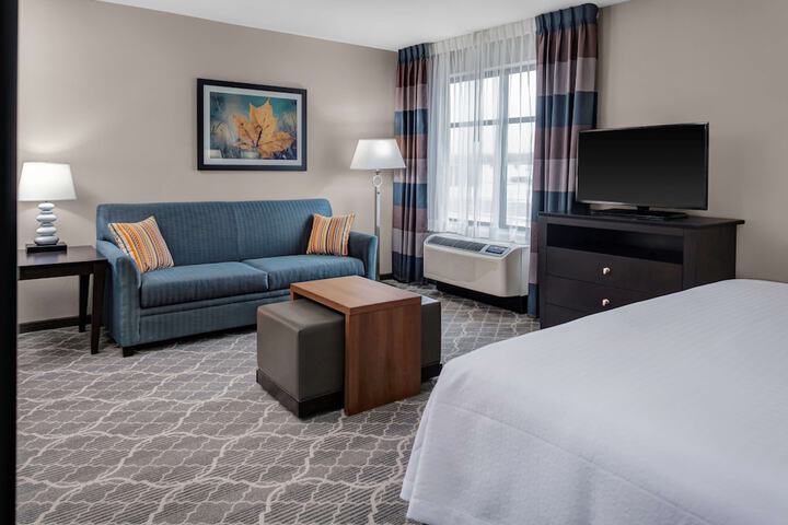 Room 12 of 27