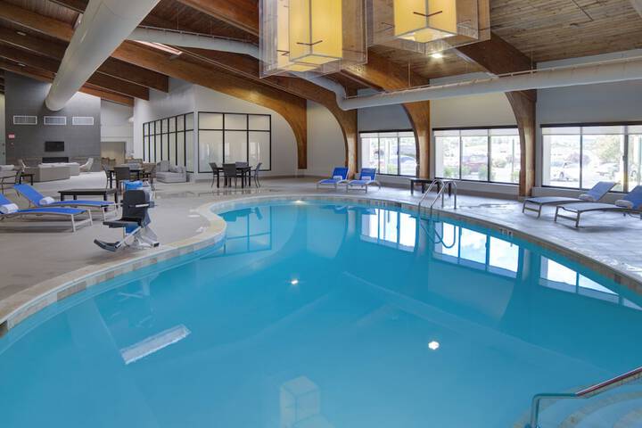 Doubletree by Hilton Harrisonburg