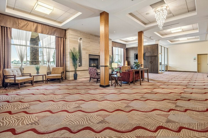 Hotel 8 of 200