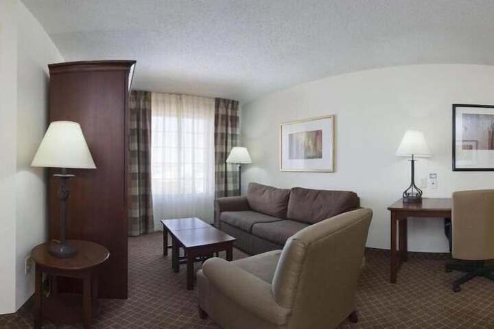 Staybridge Suites Indianapolis-Airport by IHG