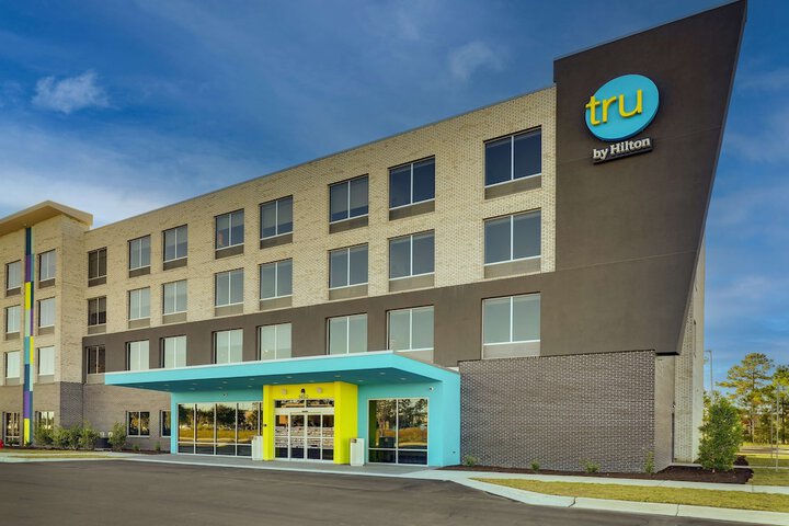 Hotel 6 of 45