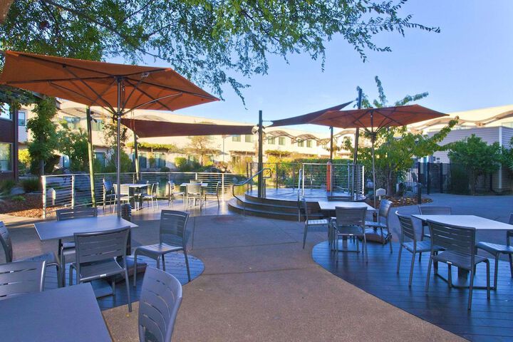 DoubleTree by Hilton Napa Valley - American Canyon