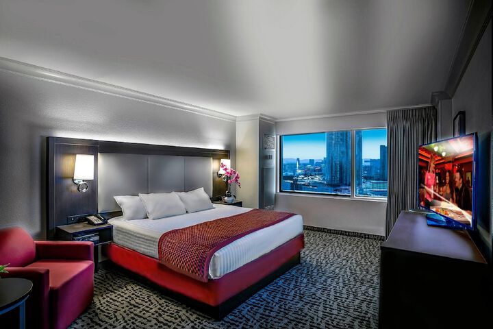 Room 39 of 143