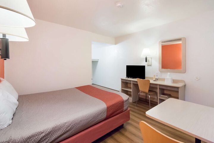 Motel 6 Moses Lake WA