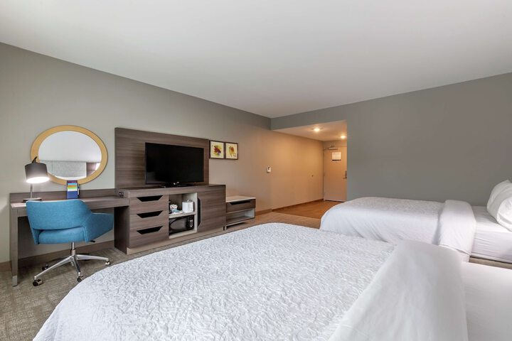 Room 22 of 37