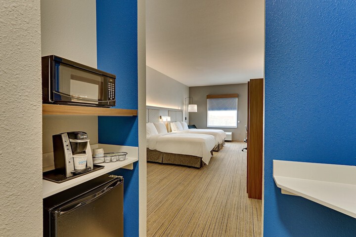Room 41 of 84