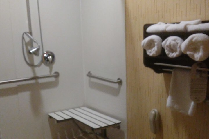 Room 22 of 53