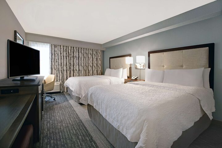 Room 17 of 36