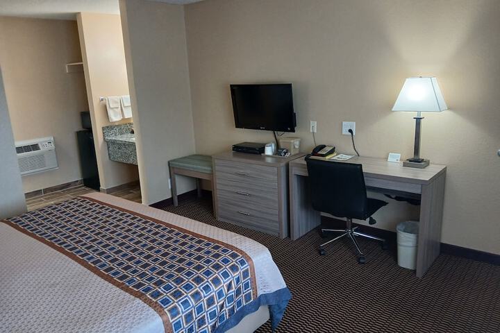 Room 31 of 40