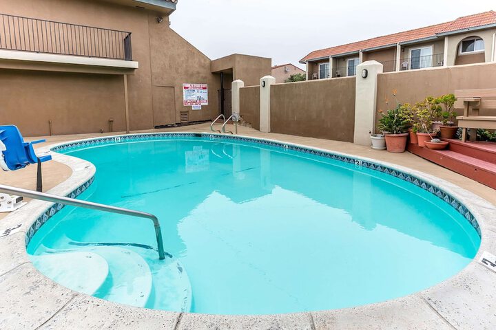 Pool 6 of 45