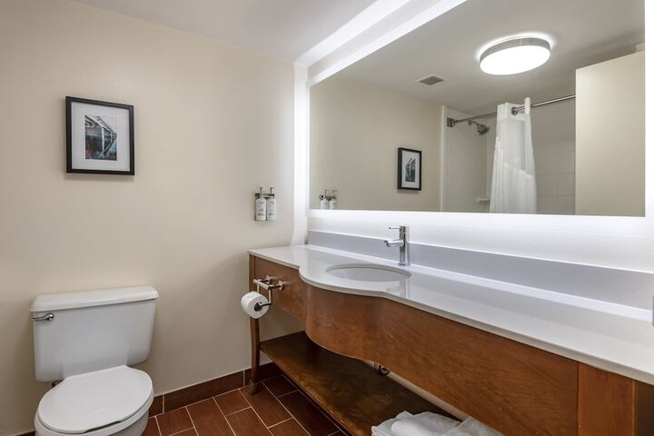 Holiday Inn Bangor by IHG