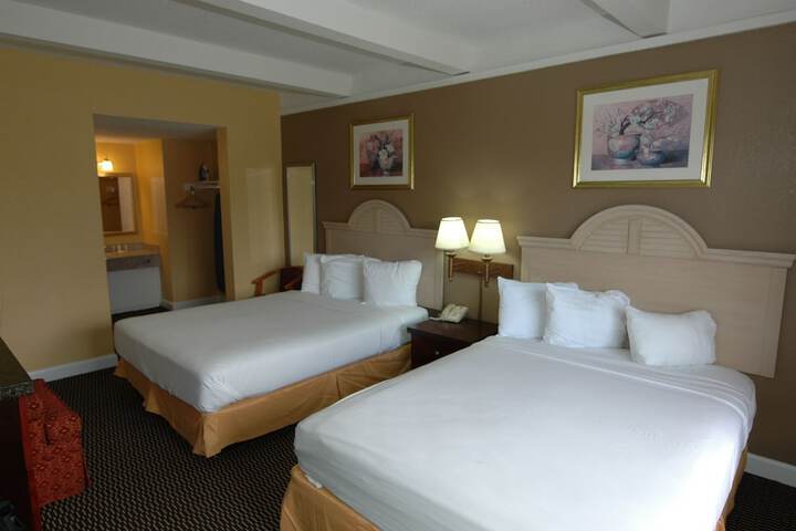 Room 11 of 78