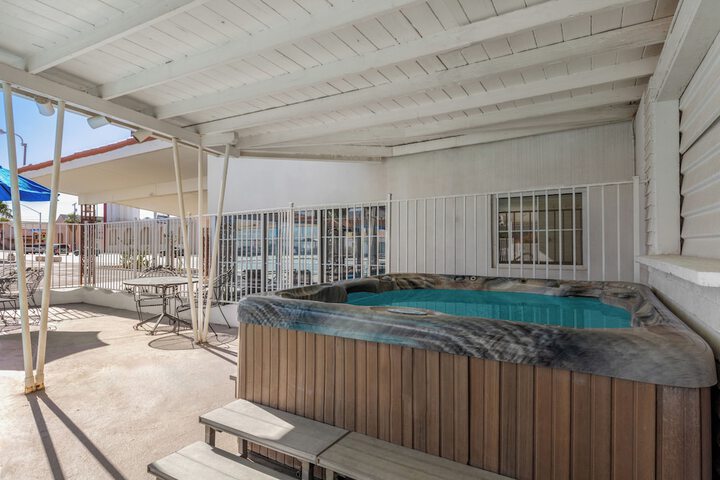 Pool 3 of 37