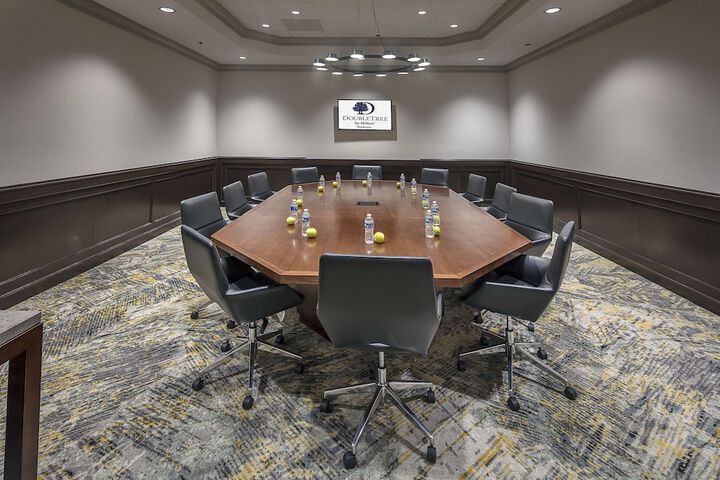 DoubleTree by Hilton Hotel Modesto