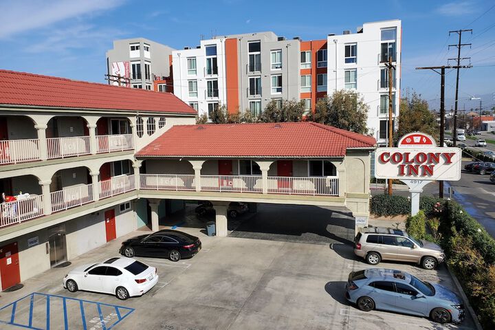 Hotel 3 of 48