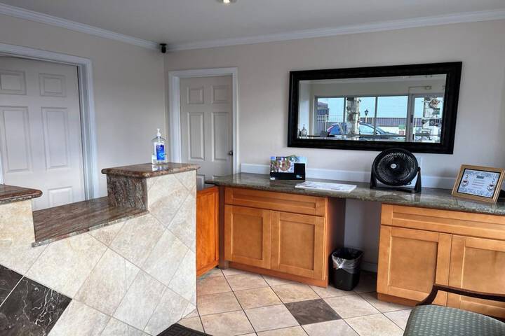 Hotel Interior 10 of 56