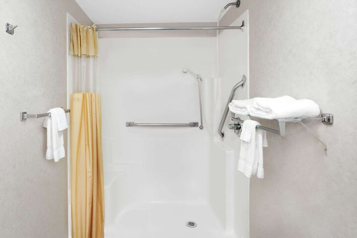 Days Inn by Wyndham Morristown