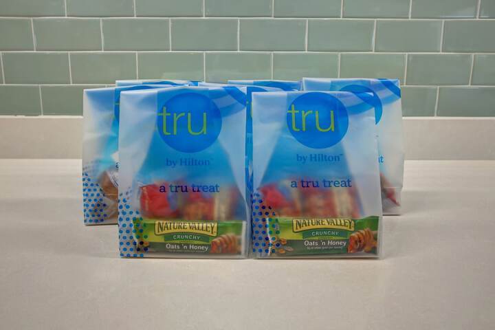 Tru by Hilton Grand Prairie
